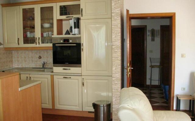 Zsa Zsa Holiday Home