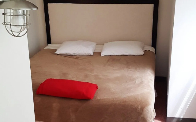 The Pittsfield Hotel Apartments Suites