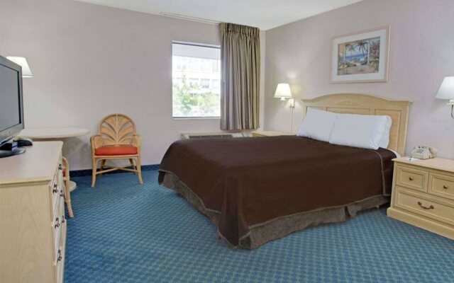 Travelodge by Wyndham Orlando Downtown Centroplex