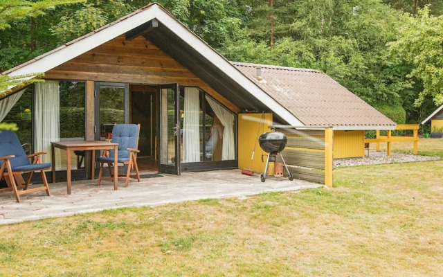 6 Person Holiday Home in Toftlund