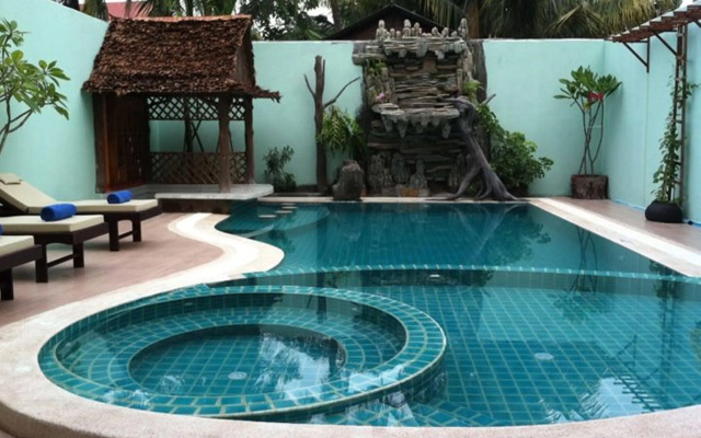 Siem Reap Riverside Hotel