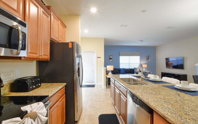 Storey Lake-5 Bedroom Townhome w/SplashPool-1602ST