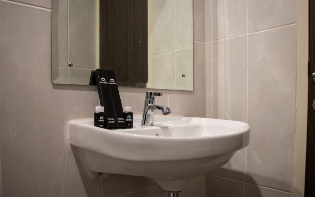 Nice And Comfort 2Br At Serpong Garden Apartment