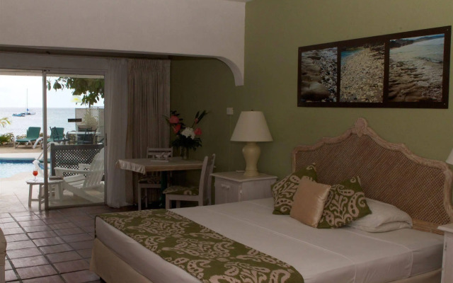Tropical Sunset Beach Apartment Hotel