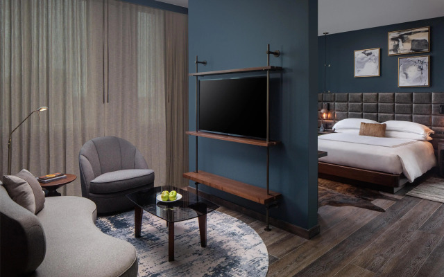 Thompson San Antonio - Riverwalk, by Hyatt