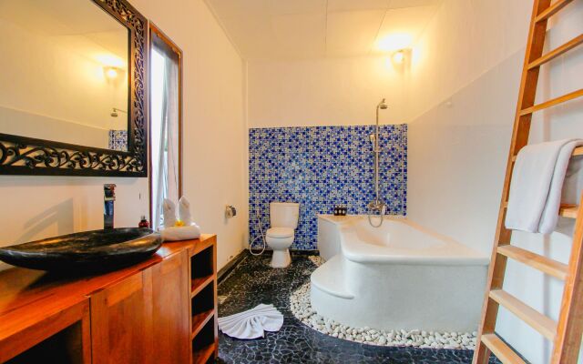 Villa Bali Caviar