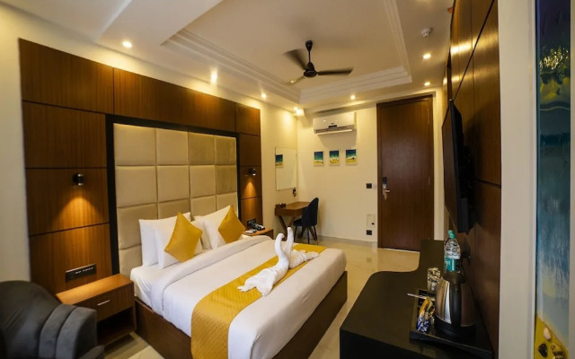 HUE GUH The Porto Candolim