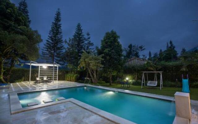 Villa Fiore Puncak