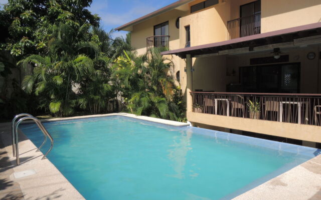 Palm Seaside Inn and Beach Resort