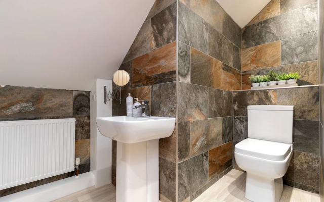 HC Property - The Byre