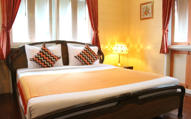 Samsensam Place Hotel
