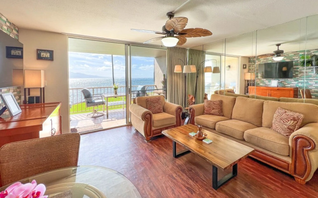 Maalaea Kai 215 1 Bedroom Condo