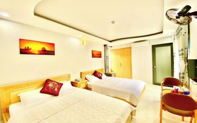 Ninh Giang Hotel