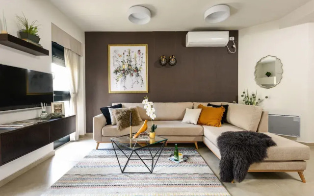 Luxury Keren Hayesod