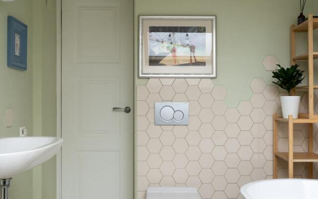 APARTURA (АПАРТУРА) на улице Тюшина 6