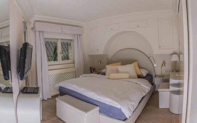 President Boutique Apartment