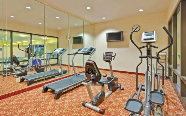 Holiday Inn Express Hotel & Suites Dayton West - Brookville by IHG