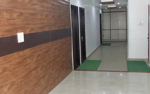 OYO 3181 near Parmarth Niketan