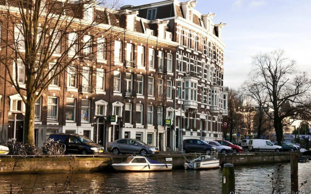 King Hotel