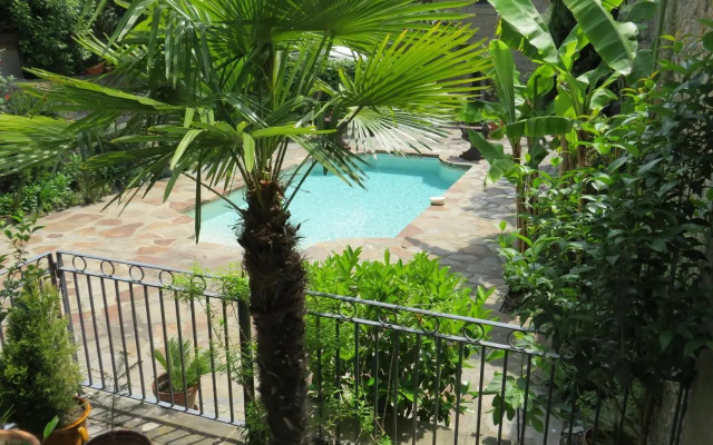 45BB Apartment