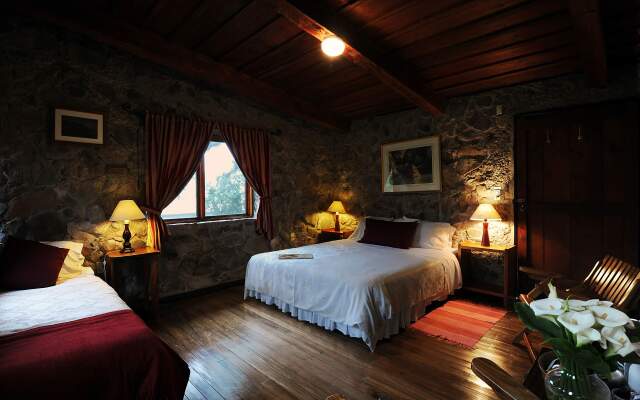 Poas Volcano Lodge