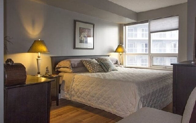 Park Suites Toronto Blue Jay Way (Element)