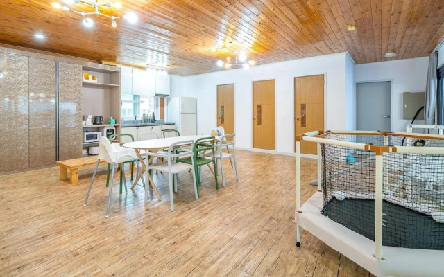 Ganghwa Haimom Family Poolvilla Marine