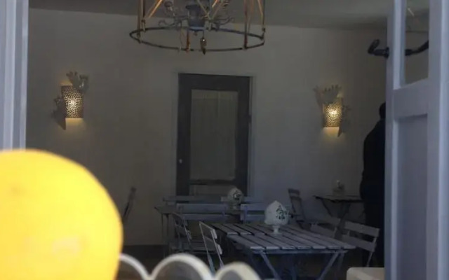 Capricella Bed  Breakfast