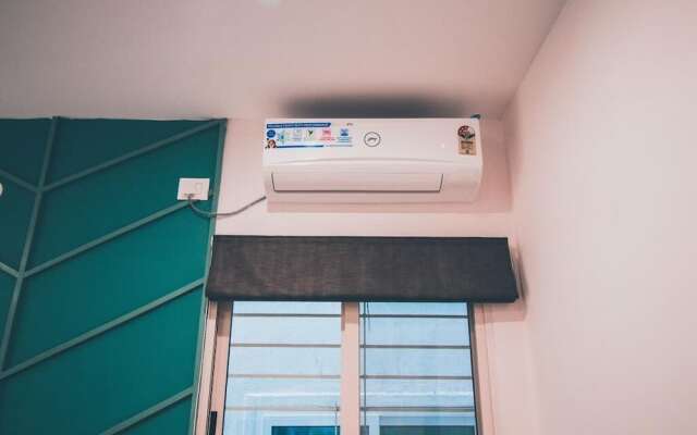 Treebo YC Grand Boutique, Electronic City