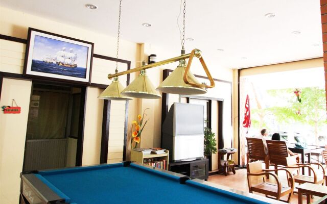 Chaba Chalet Hotel