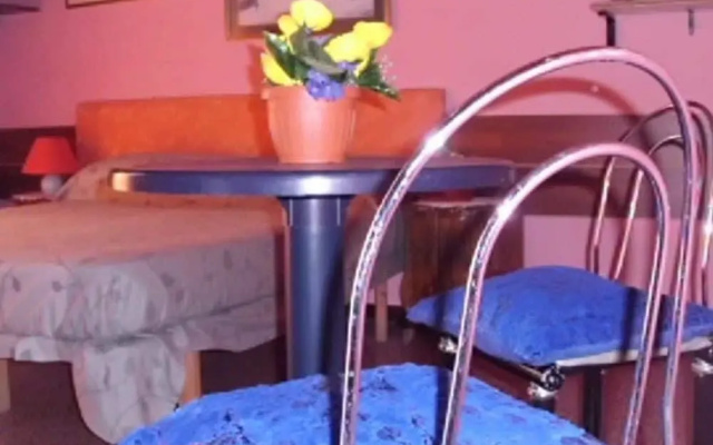 Santa Oliva Homestay