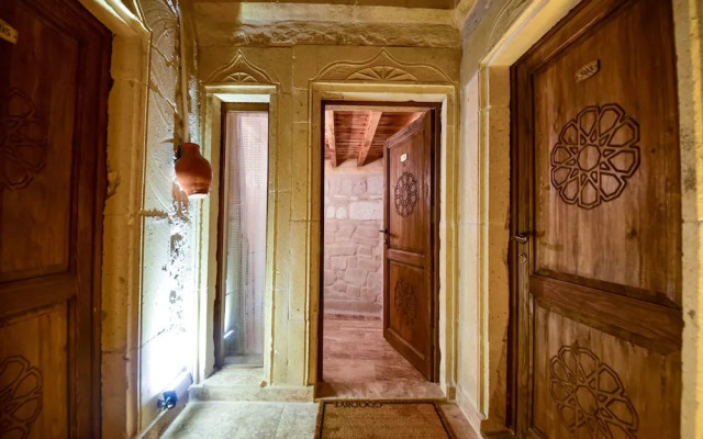 Dream Cave Hotel & Hostel