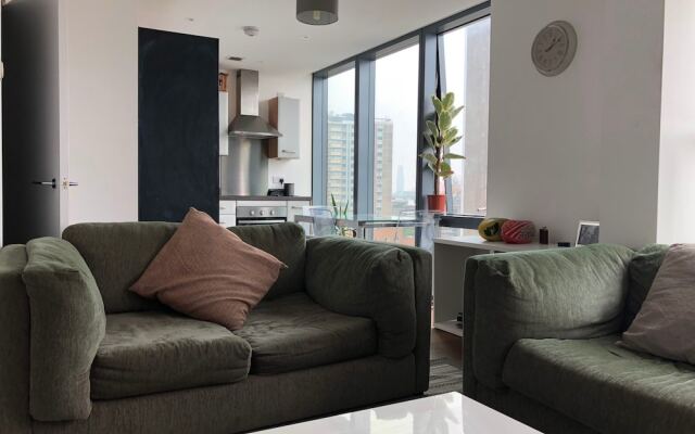 Modern 2 Bedroom Apartment Old Street