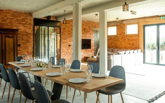 Holiday Home in Moorslede With Pool and Jacuzzi