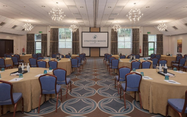 Stratford Manor Hotel
