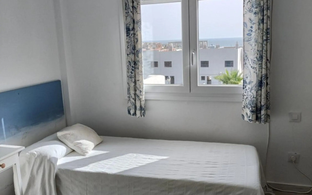 Rompeolas 16-Atlanterra