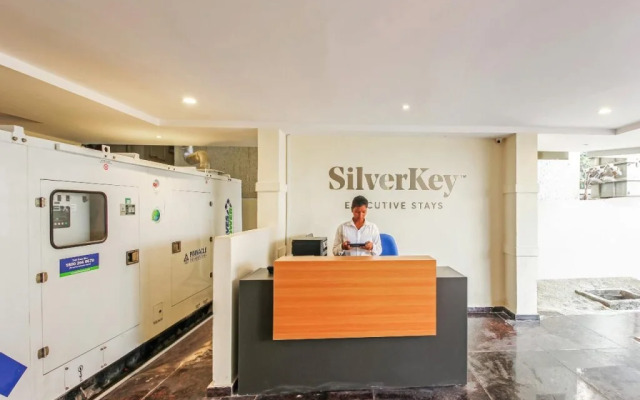 OYO 24039 SilverKey PadmaSri Gachibowli