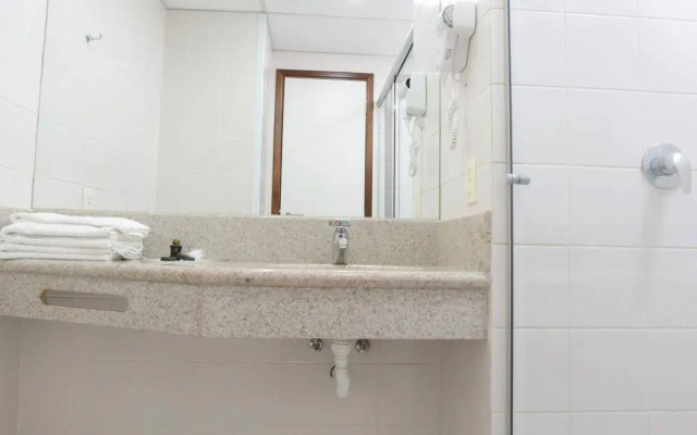 Executive Inn Hotel