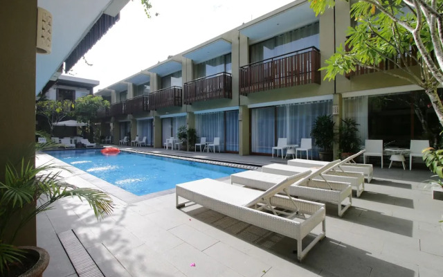 Airy Seminyak Dewi Sri Empat Cendana 67 Bali