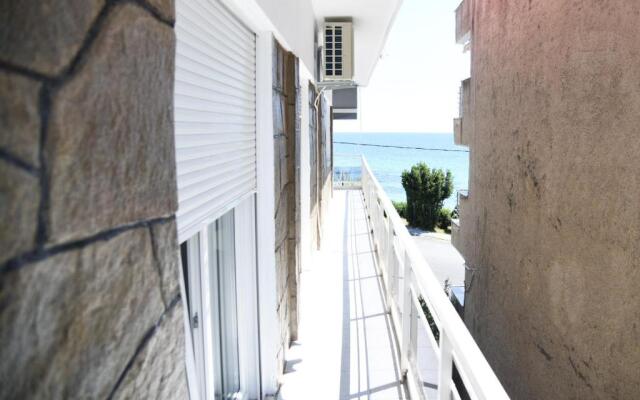 Oceanview 1