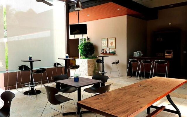 Timeless Hotel Boutique