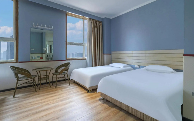 Zhengzhou Jingdong Express Hotel (Longhai East Road Subway Station Branch)