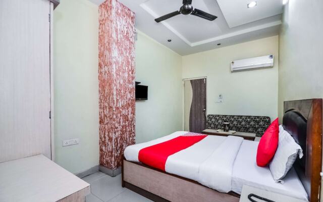 Oyo 2722 Hotel Prince