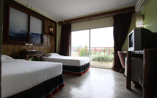 Phumanee Lahu Home Hotel