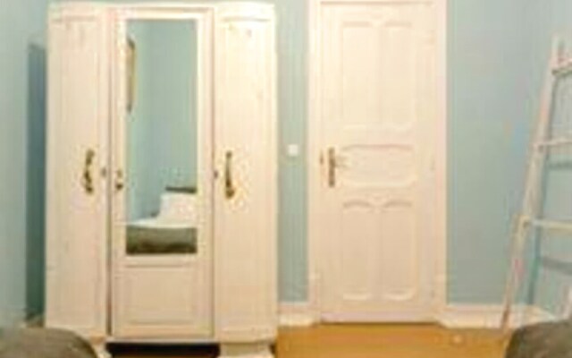 Royal Park Lisbon Guest House
