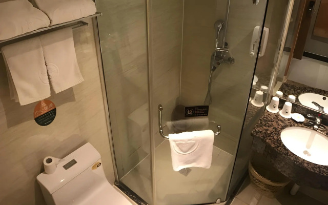 GreenTree Inn Jiangyin Zhouzhuang Shiji Avenue Business Hotel