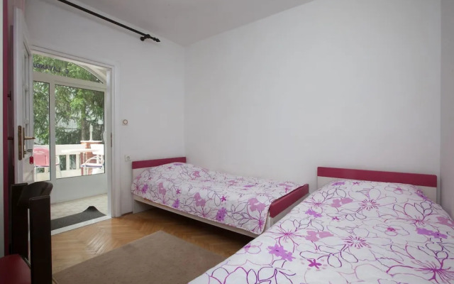 Star - With Swimming Pool - A4 Lavanda
