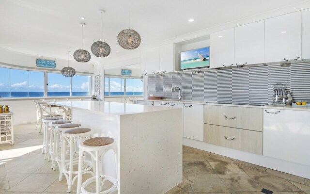 Paros in Paradise Stunning 4 Bedroom Ocean View