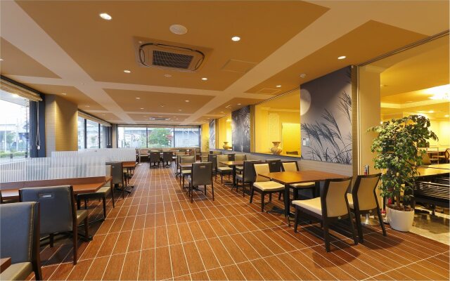 Spring Sunny Hotel Nagoya Tokoname Station