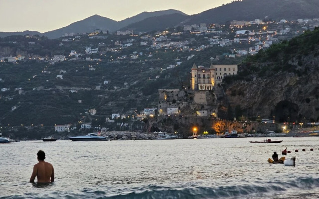 Galene - Beachfront in Costa d'Amalfi